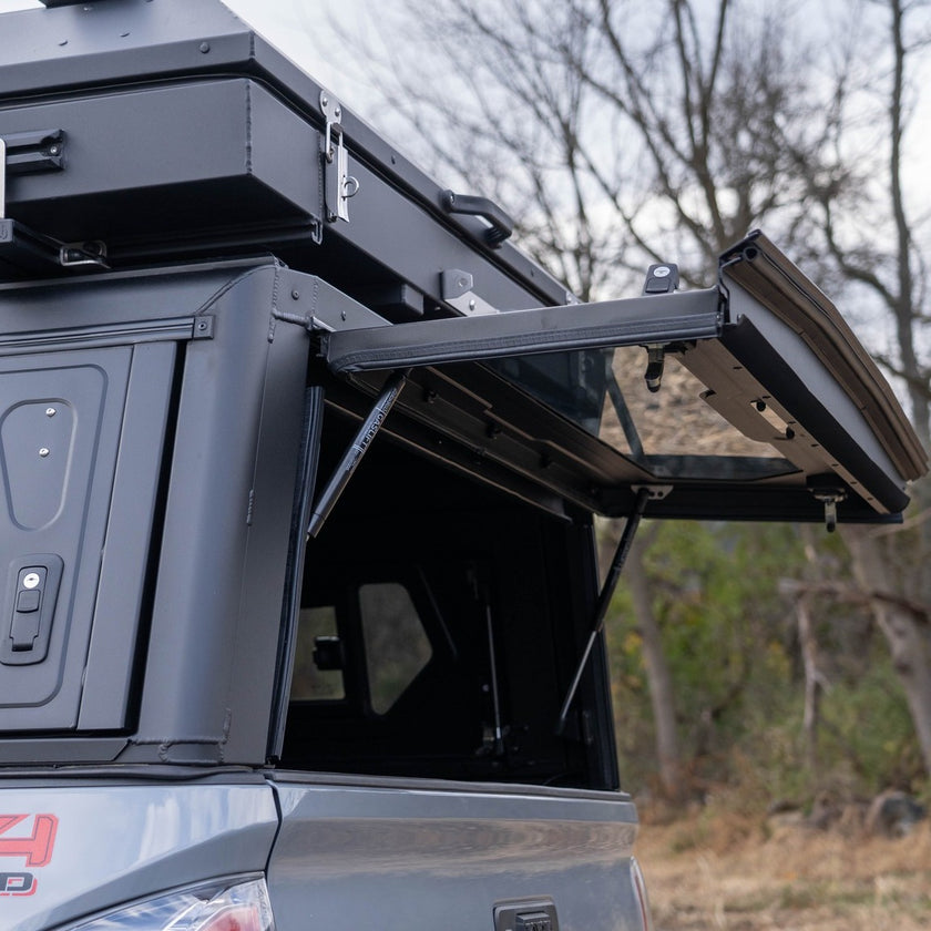 Toyota Tacoma 6ft Bed Alu-Cab Contour Canopy w/ Windows